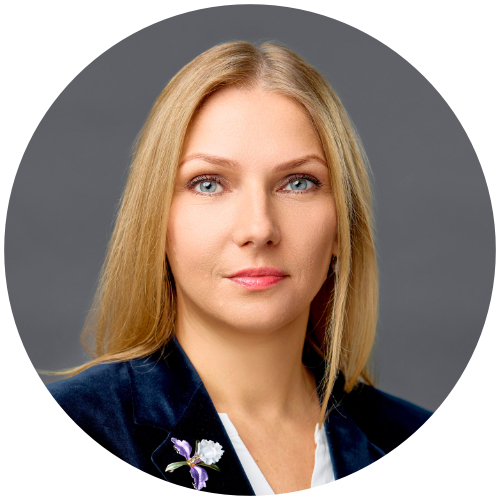 Елена Акатова